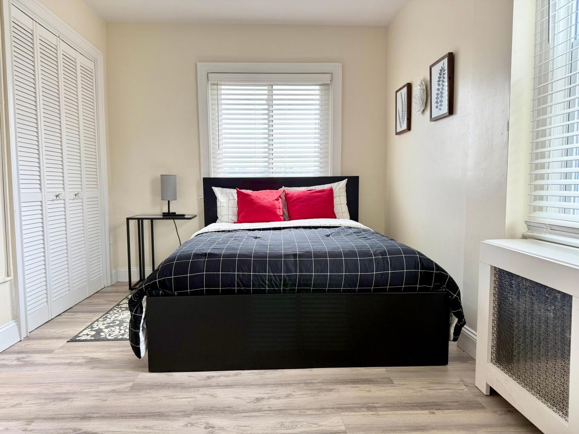 3-A Diamond In Yonkers, Ny Apartment Luaran gambar
